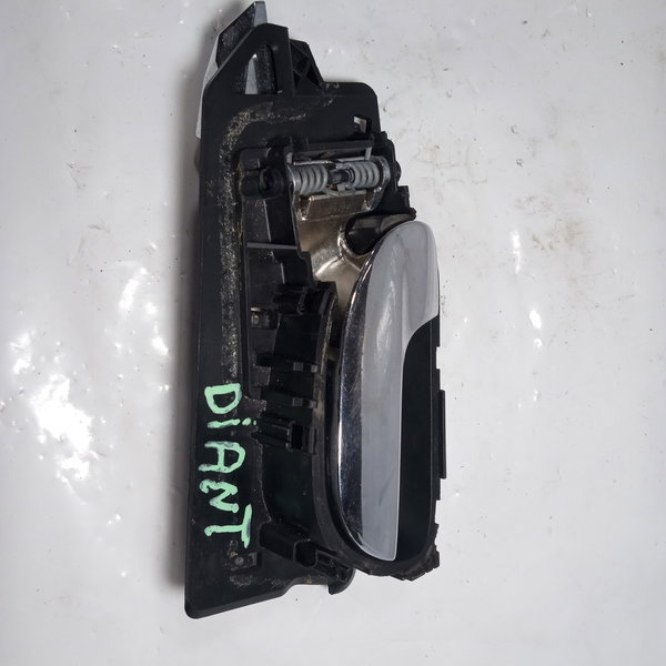 Maçaneta Interna Porta Dianteira Esquerda Peugeot 307 2005 Dianteira