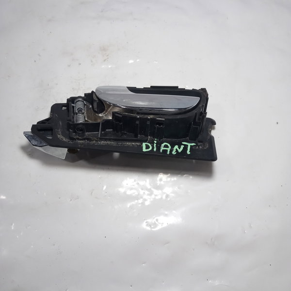 Maçaneta Interna Porta Dianteira Esquerda Peugeot 307 2005 Dianteira