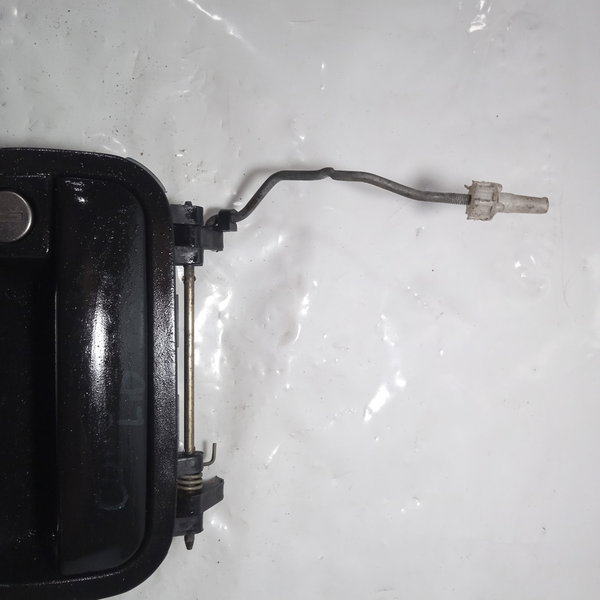 Maçaneta Externa Porta Dianteira Direita Gm Corsa 2010 Dianteira