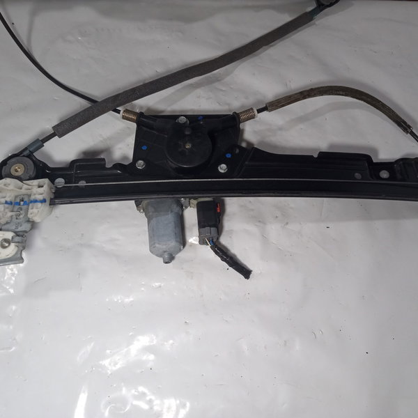 Máquina Vidro Eletrico Dianteira Esquerda Nissan Sentra 2010