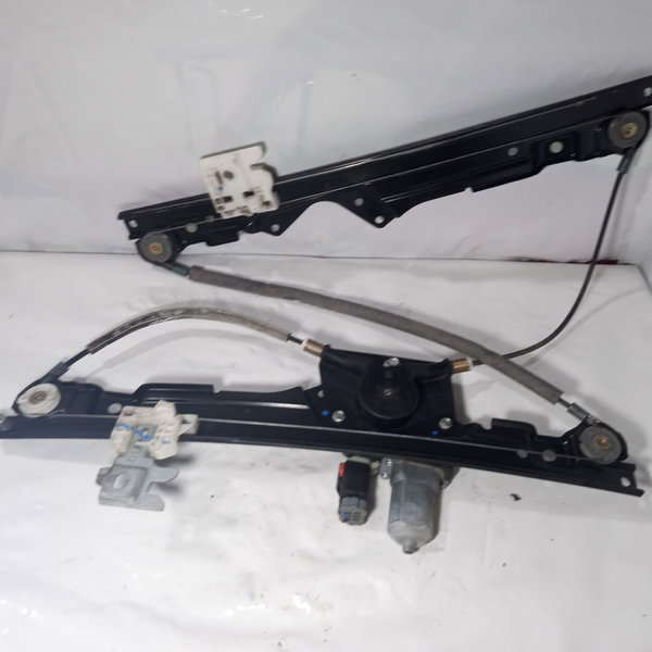 Máquina Vidro Eletrico Dianteira Direita Nissan Sentra 2010