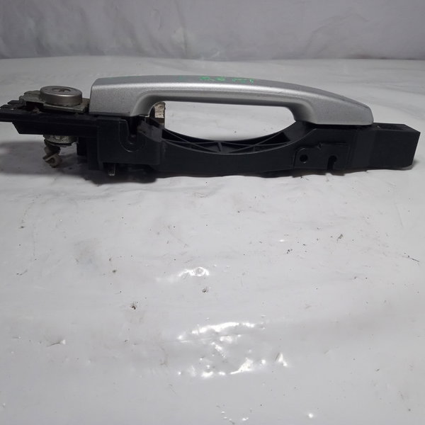 Maçaneta Externa Porta Dianteira Esquerda Nissan Sentra 2010 Dianteira