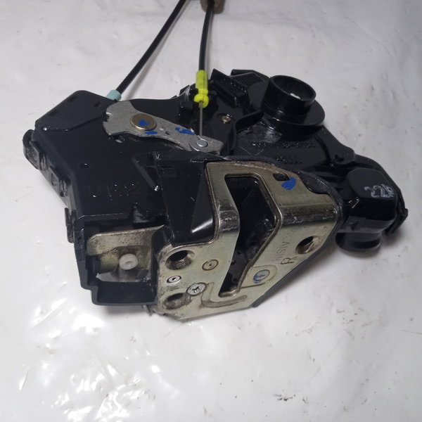Fechadura Porta Dianteira Direita Toyota Corolla 2004