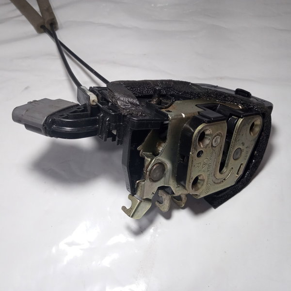 Fechadura Porta Traseira Direita Nissan Sentra 2008