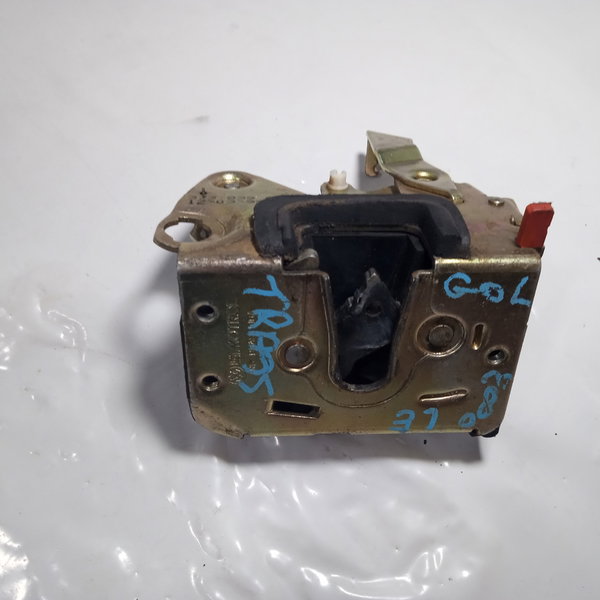 Fechadura Porta Traseira Esquerda Volkswagen Gol 2000