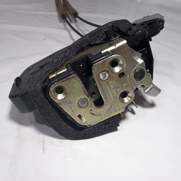Fechadura Porta Traseira Esquerda Nissan Sentra 2008