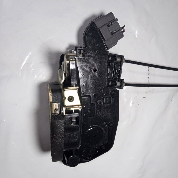 Fechadura Porta Traseira Esquerda Nissan Sentra 2008
