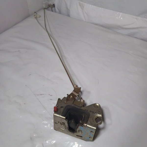 Fechadura Porta Traseira Direita Volkswagen Gol 2000