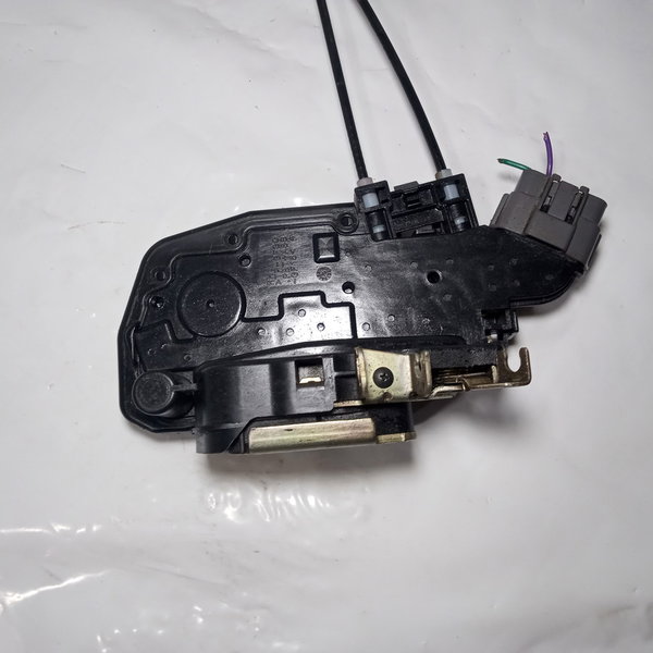 Fechadura Porta Dianteira Direita Nissan Sentra 2008