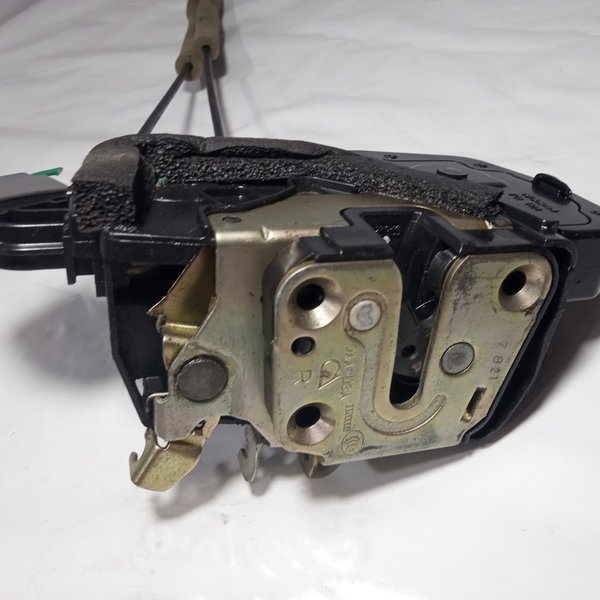 Fechadura Porta Dianteira Direita Nissan Sentra 2008