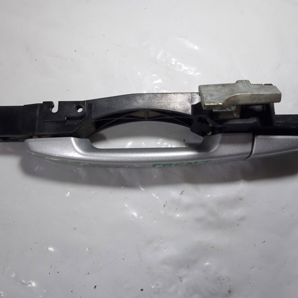Maçaneta Externa Dianteira Direita Nissan Sentra 2008 Dianteira