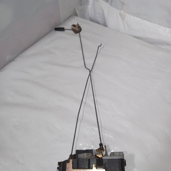 Fechadura Porta Traseira Esquerda Peugeot 206 2002
