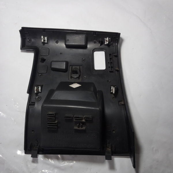 Tampa Caixa Fusível Peugeot 307 2010 2.0 16v