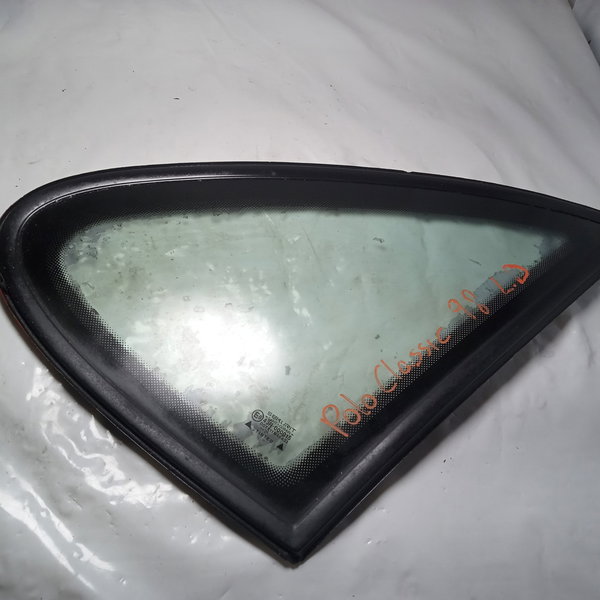 Vidro Fixo Lateral Traseiro Direito Vw Polo Classic 1998