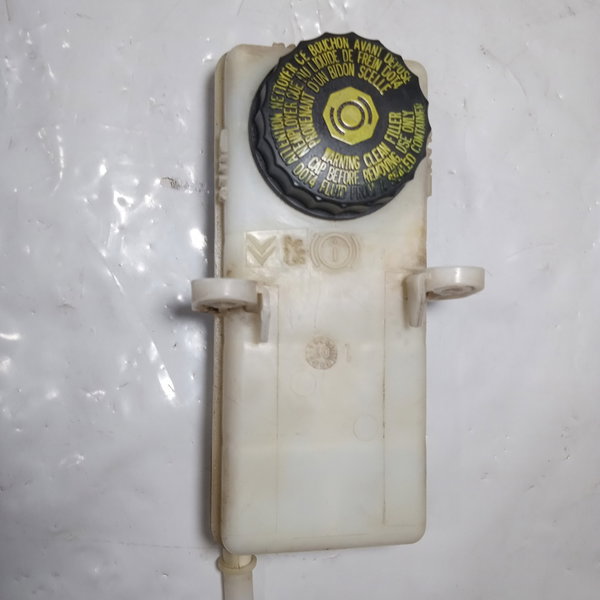 Reservatório Fluido Freio Peugeot 307 2010 2.0 16v