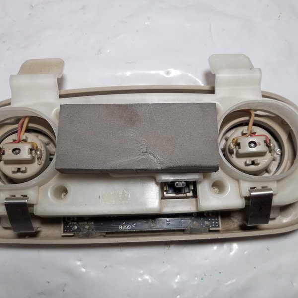 Luz De Teto Ford New Fiesta Sedan 2010