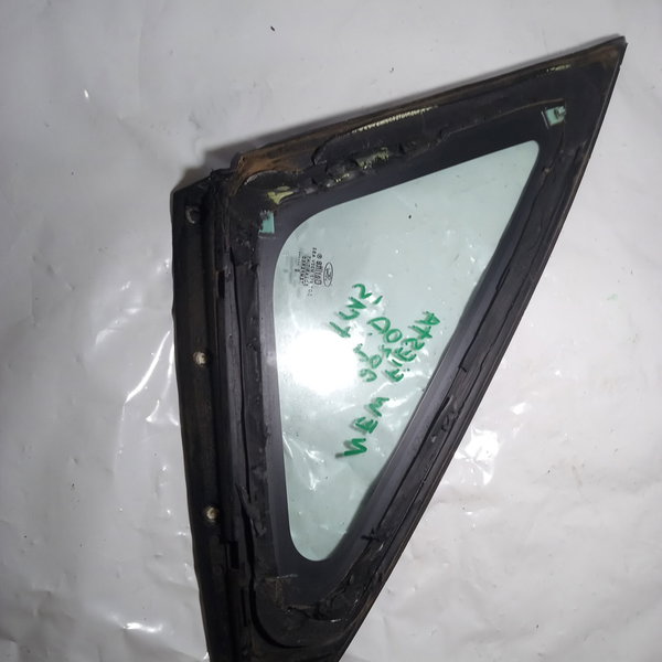 Vidro Fixo Traseiro Direito Ford New Fiesta Sedan 2010