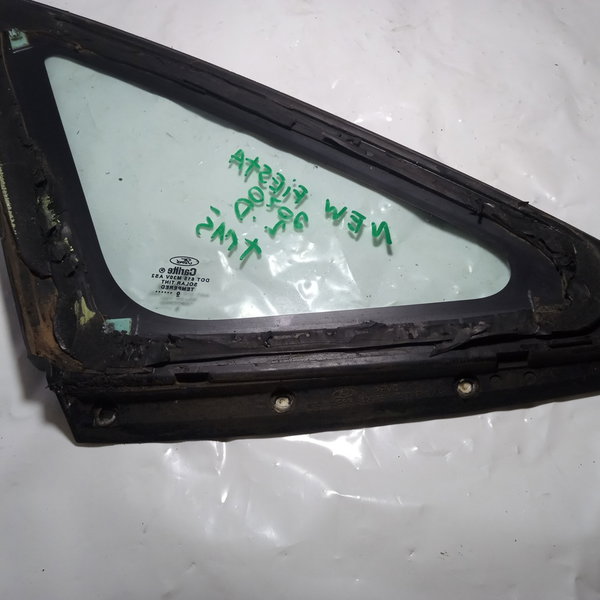 Vidro Fixo Traseiro Direito Ford New Fiesta Sedan 2010