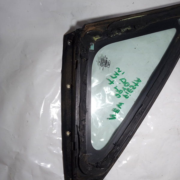 Vidro Fixo Traseiro Direito Ford New Fiesta Sedan 2010