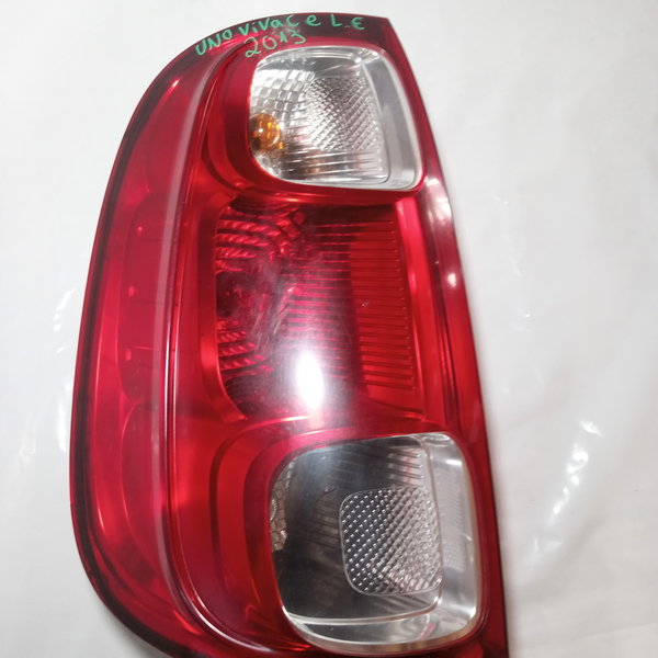 Lanterna Traseira Lado Esquerdo Fiat Uno Vivace 2013 Esquerdo Vermelho