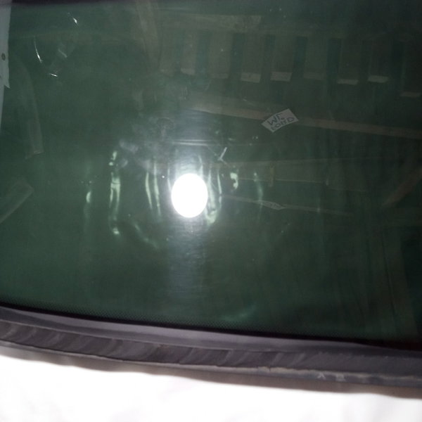 Vidro Fixo Lateral Traseiro Direito Fiat Uno Vivace 2013