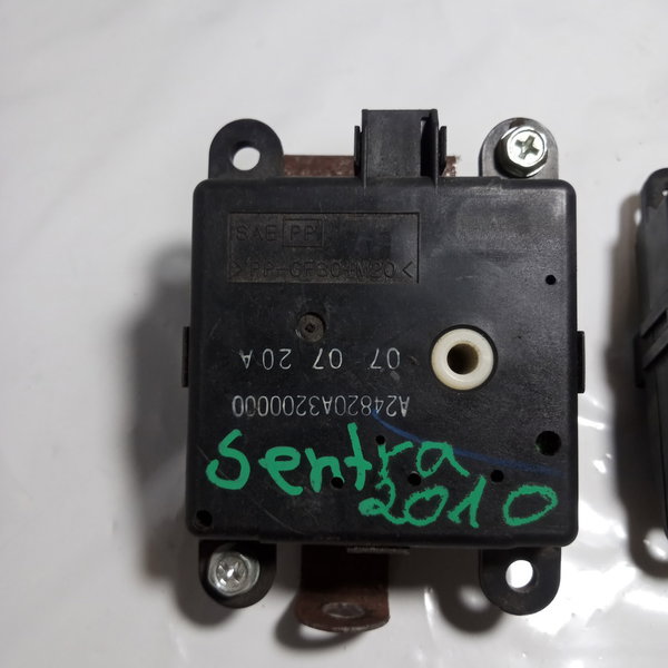 Atuador Caixa De Ar Condicionado Nissan Sentra 2010