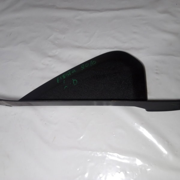 Acabamento Retrovisor Lado Direito Ford Fiesta 2010