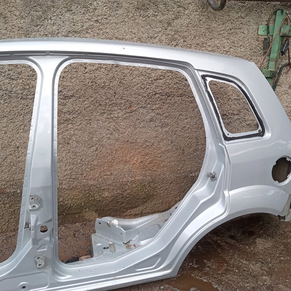Lateral Lado Esquerdo Ford Fiesta 2012