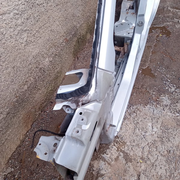 Lateral Lado Esquerdo Ford Fiesta 2012
