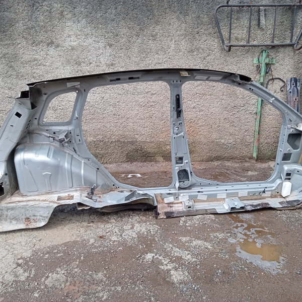 Lateral Lado Esquerdo Ford Fiesta 2012