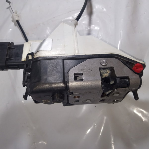 Fechadura De Porta Traseira Direita Citroen C3 2012