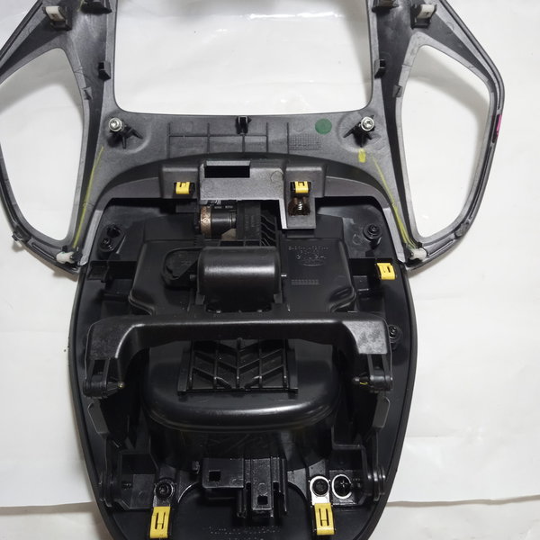 Acabamento Painel Porta Objeto Botão Ford Ka 2019