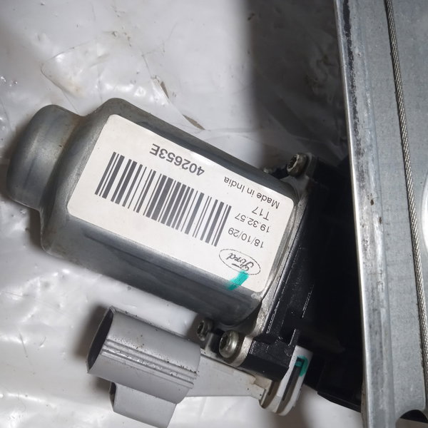 Máquina De Vidro Eletrico Dianteira Direita Ford Ka 2019