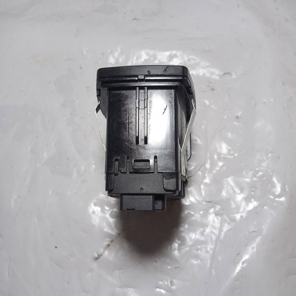 Botão Interruptor Farol E Porta Malas Ford Ka 2019
