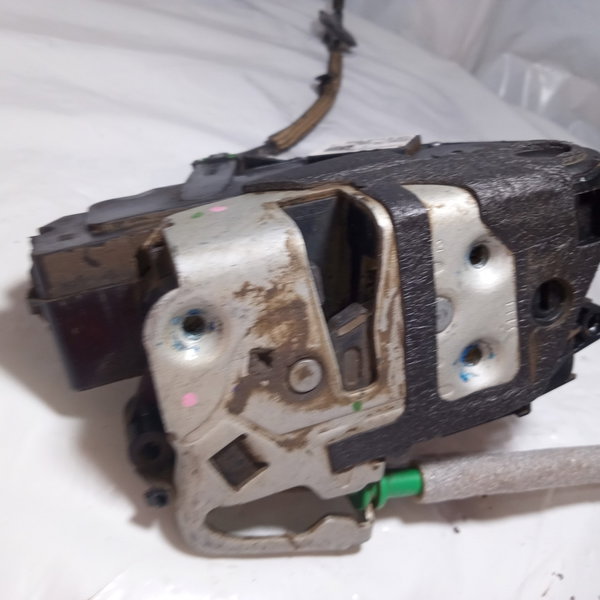 Fechadura Porta Dianteira Direita Ford Ka 2019