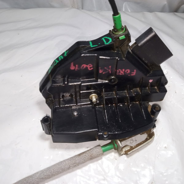 Fechadura Porta Dianteira Direita Ford Ka 2019