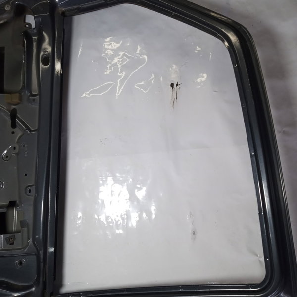 Porta Traseira Esquerda Renault Scenic 2000 2001 A 2005  Traseira Esquerdo Preto