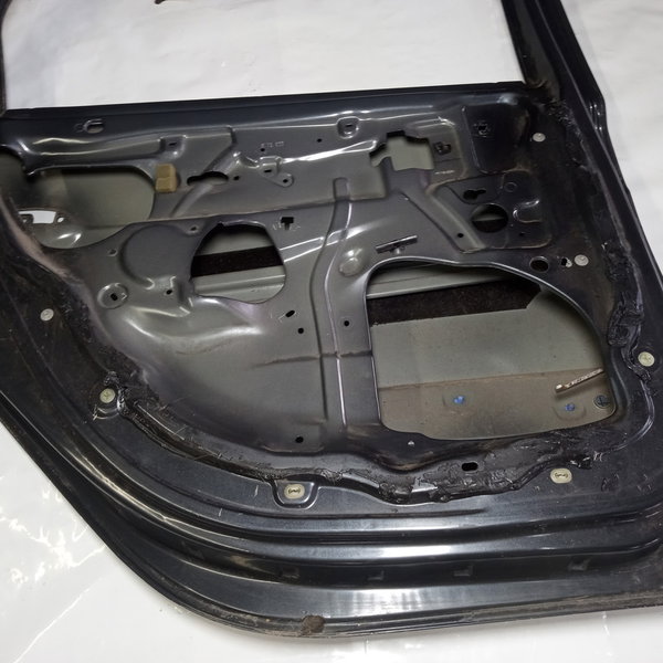 Porta Traseira Esquerda Renault Scenic 2000 2001 A 2005  Traseira Esquerdo Preto