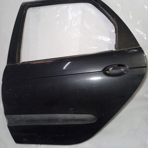 Porta Traseira Esquerda Renault Scenic 2000 2001 A 2005  Traseira Esquerdo Preto