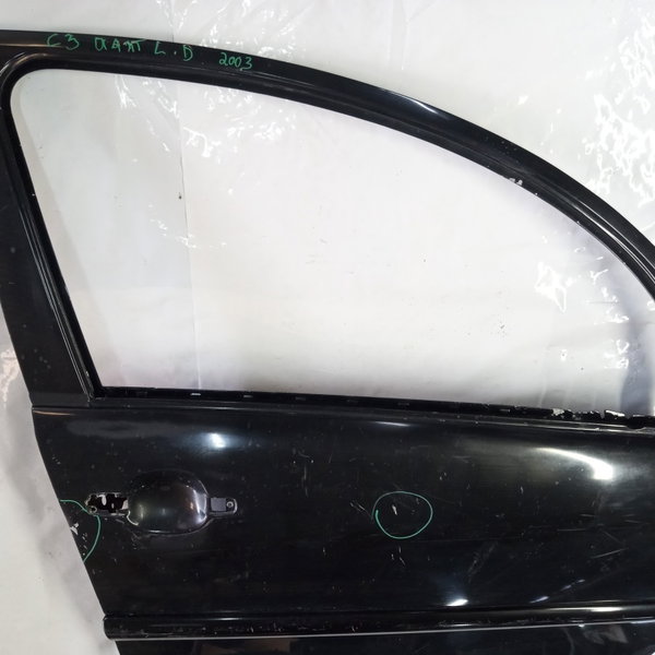 Porta Dianteira Direita Citroen C3 2004 Dianteira Direita Preto