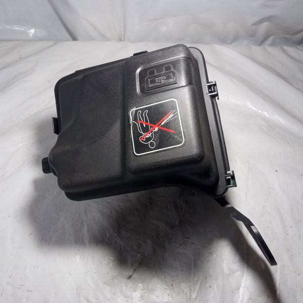 Suporte Caixa De Fusível Citroen C3 2006