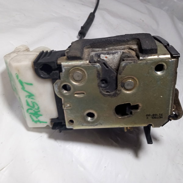 Fechadura De Porta Dianteira Direita Fiat Palio 1999