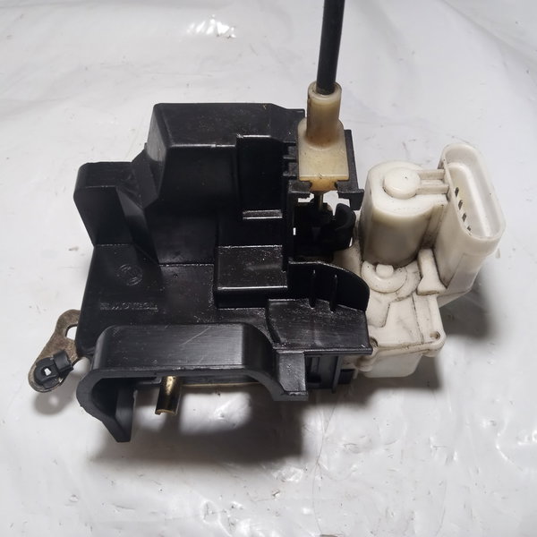 Fechadura De Porta Dianteira Direita Fiat Palio 1999