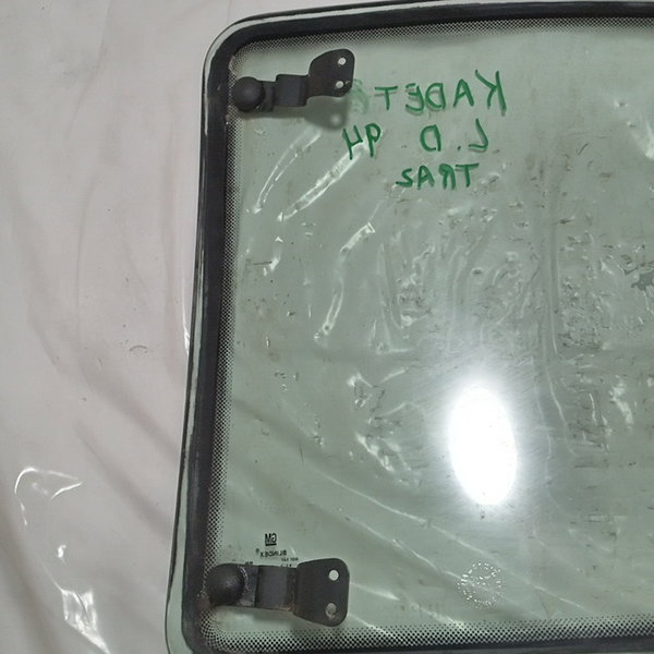 Vidro Basculante Traseiro Direito Gm Kadett 1994 Usado