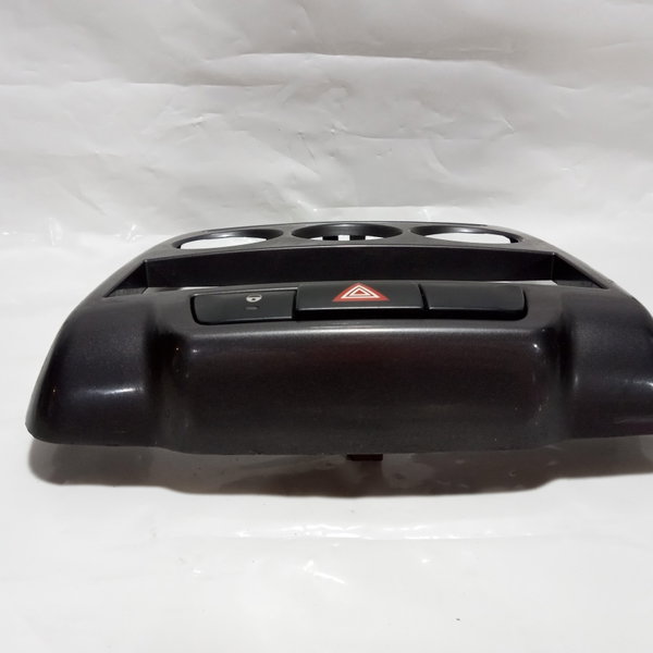 Moldura Painel Central Botão Alerta Citroen C3 2013 Cinza
