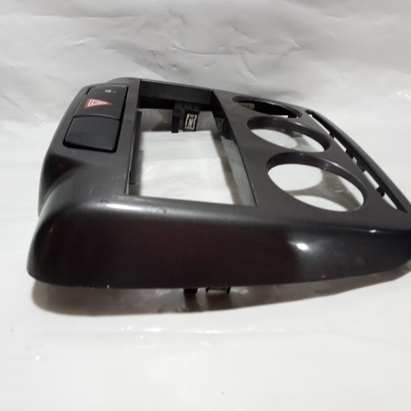 Moldura Painel Central Botão Alerta Citroen C3 2013 Cinza