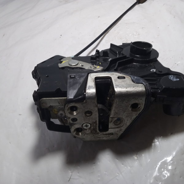 Fechadura Porta Dianteira Direita Toyota Corolla 2010
