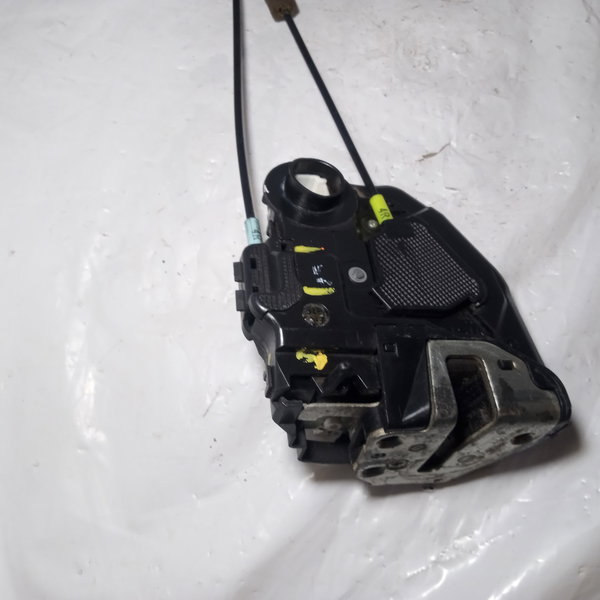 Fechadura Porta Traseira Direita Toyota Corolla 2009