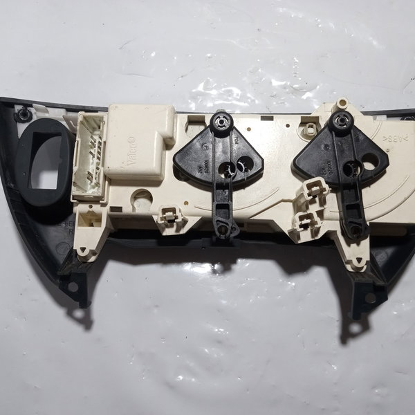Comando De Ar Condicionado Com Moldura Renault Scenic 2005
