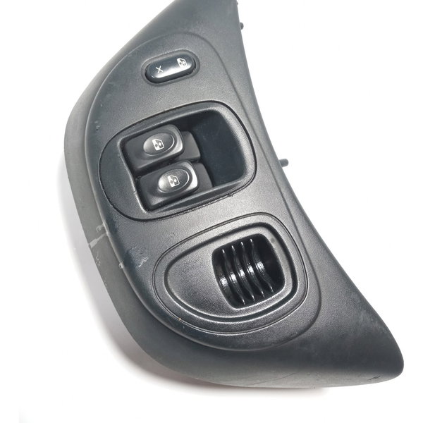 Moldura Do Console Central Botão Vidro Renault Scenic 2000